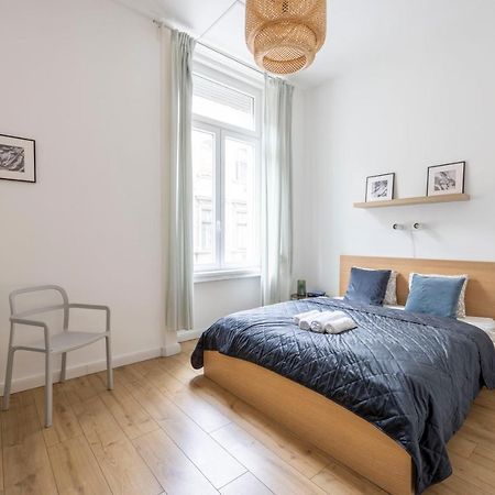 Central Grand Apartment With 5Bedrm 2Bathroom Budapeste Exterior foto