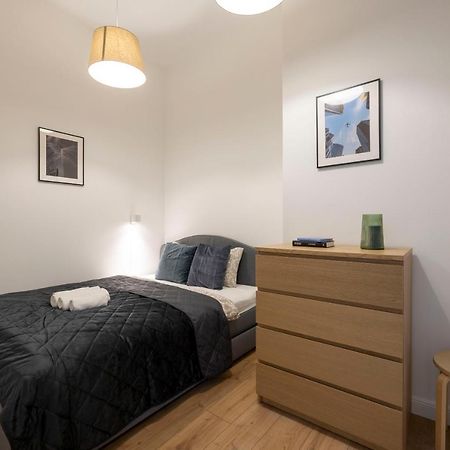 Central Grand Apartment With 5Bedrm 2Bathroom Budapeste Exterior foto